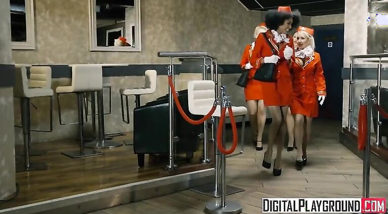 Sky High - Luna Corazon - DigitalPlayground
