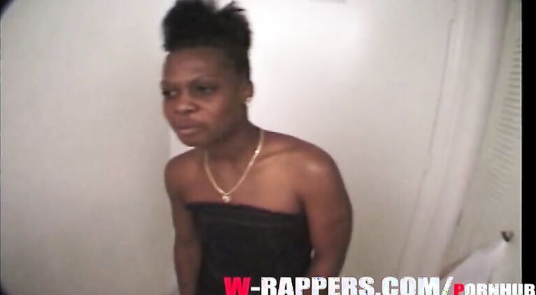 ANOTHER DARK CHOCOLATE BIG PHAT BOOTY GIRL FROM HAITI THAT WANTS TO RAP