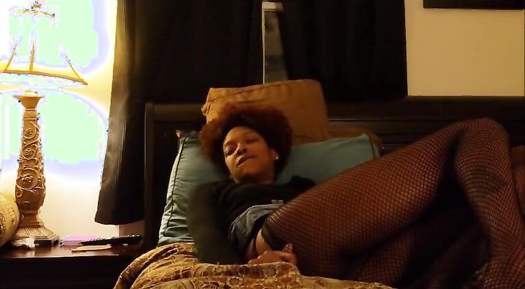 Cum Get This Pussy! Ebony MILF Cums on Glass Dildo & Deepthroats BBC