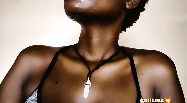 Sweat fetish: lipstick, dripping sweat