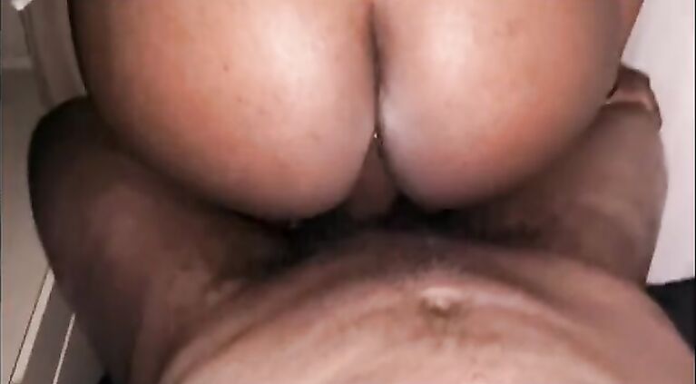 Cant stop bouncing on daddy dick