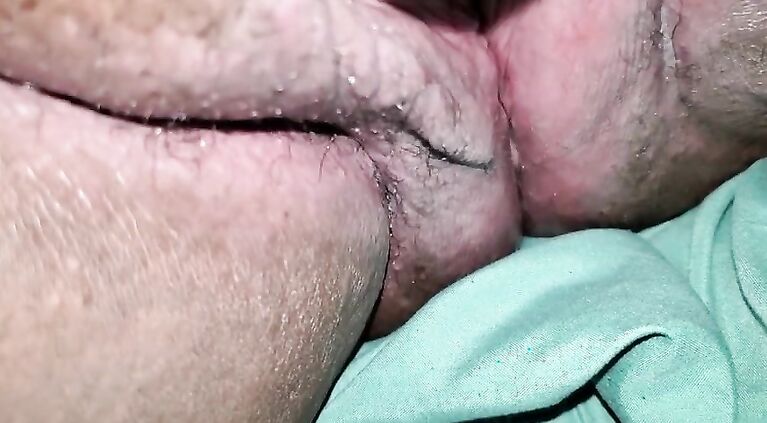Ebony Won't Let Period Stop Her From Masturbating