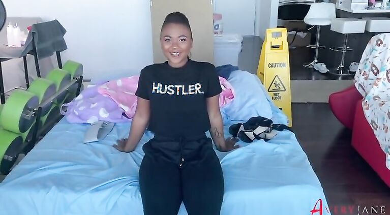 Avery Jane's Anal Audition with Mike Adriano
