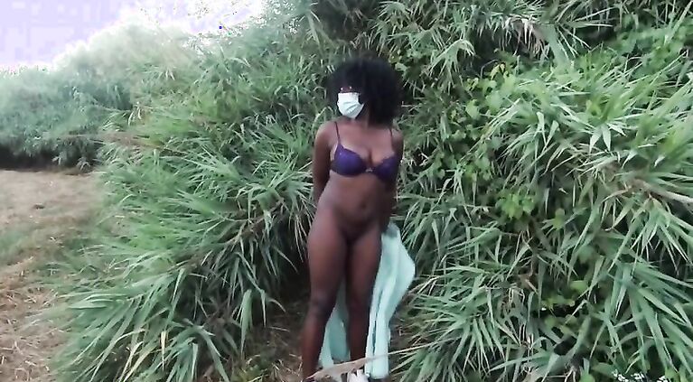 Ebony babe with big tits gets public creampie - BWC POV