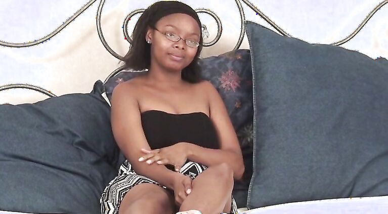 Ebony amateur with big nipples masturbates with her toy
