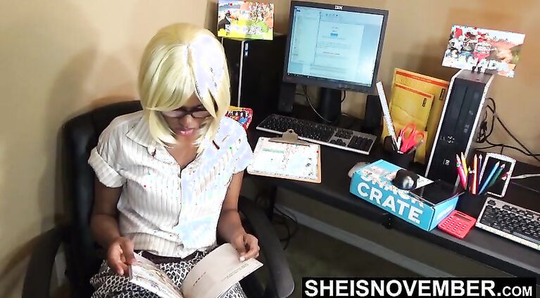 Pressured My Shy Black Secretary Msnovember To Suck My Dick & Huge Titties