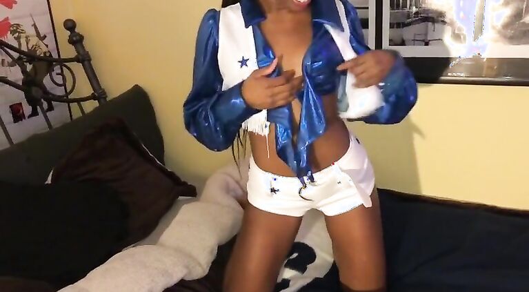 Cowboys Cheerleader Has Her Perfect Body Fucked Hard In L1eaked Sex Tape
