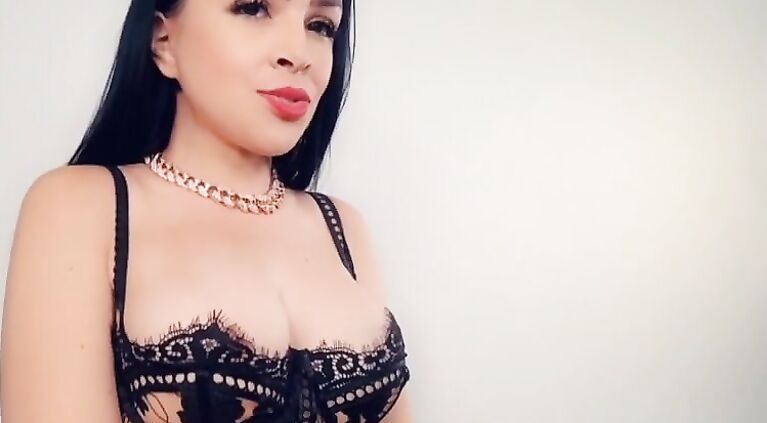 Big bouncy tits in tiny lace bra