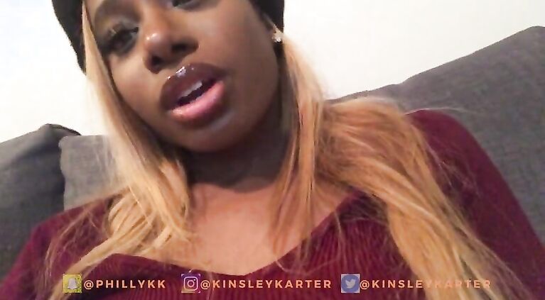 Kinsley Karter cums with her finger PREVIEW