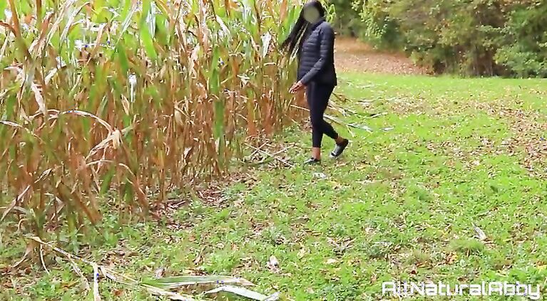 Risky Outdoor Fuck By A Field - AllNaturalAbby